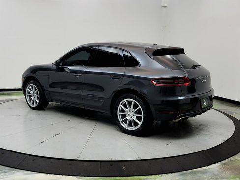 Used 2017 Porsche Macan AWD/4WD image 7