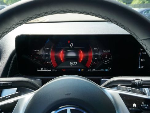 Certified 2025 Mercedes-Benz GLB 250 image 29