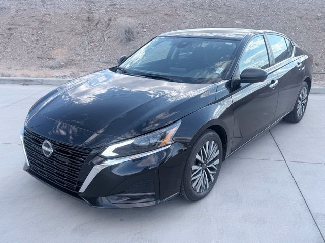 Certified 2025 Nissan Altima 2.5 SV FWD image 1
