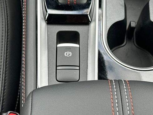 New 2025 Nissan Altima 2.5 SR w/ SR Premium Package image 24