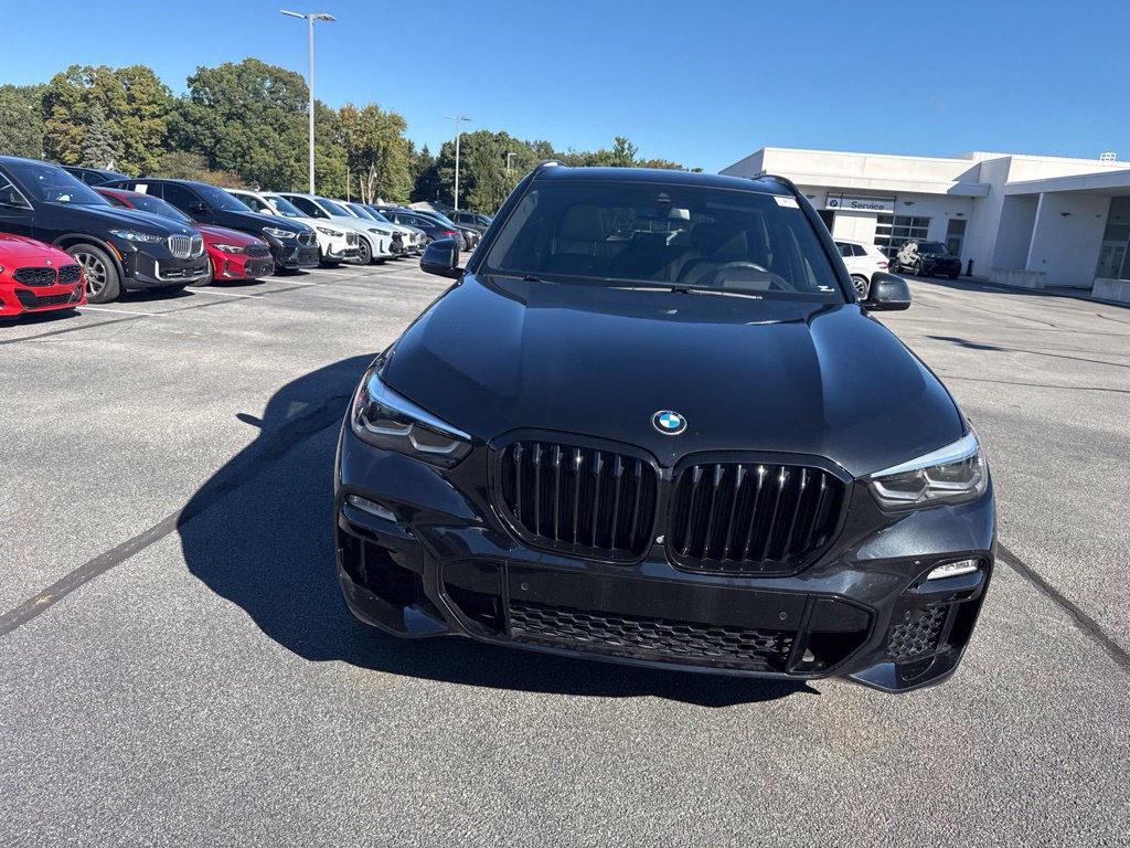 Used 2020 BMW X5 M50i w/ Premium Package AWD/4WD image 2