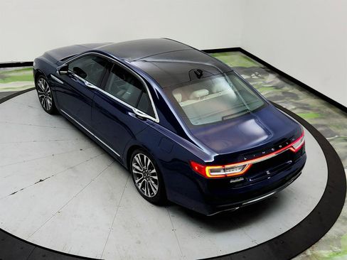 Used 2018 Lincoln Continental Reserve AWD/4WD image 36