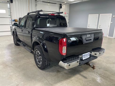 Used 2015 Nissan Frontier PRO-4X AWD/4WD image 5