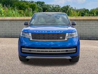 New 2025 Land Rover Range Rover Long Wheelbase Autobiography video 2