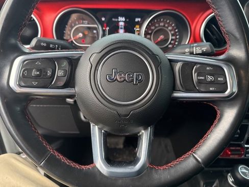Used 2020 Jeep Gladiator Rubicon image 8