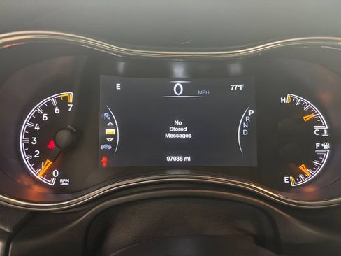 Used 2019 Jeep Grand Cherokee Limited AWD/4WD image 26