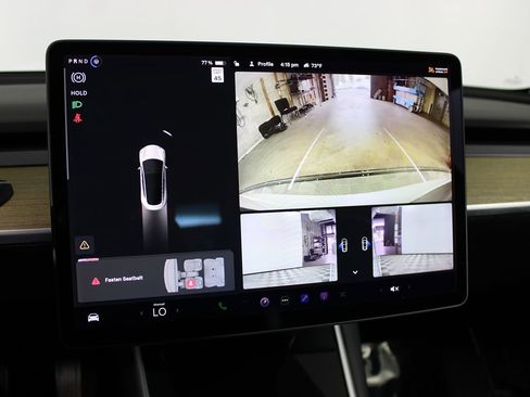 Used 2020 Tesla Model 3 Standard Range Plus image 14