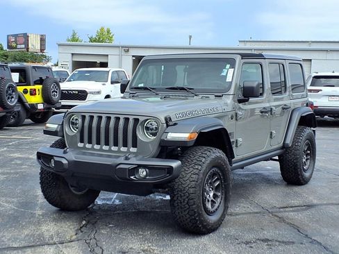 Used 2022 Jeep Wrangler Unlimited Sport AWD/4WD image 2