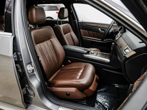 Used 2014 Mercedes-Benz E 350 4MATIC Wagon image 34