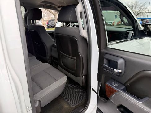 Used 2014 GMC Sierra 1500 SLE w/ SLE Value Package image 17