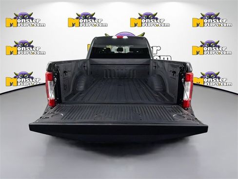 Used 2017 Ford F250 XLT w/ XLT Premium Package image 23