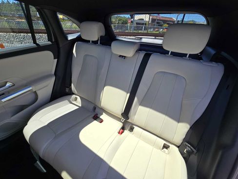 Used 2026 Mercedes-Benz GLA 250 image 17