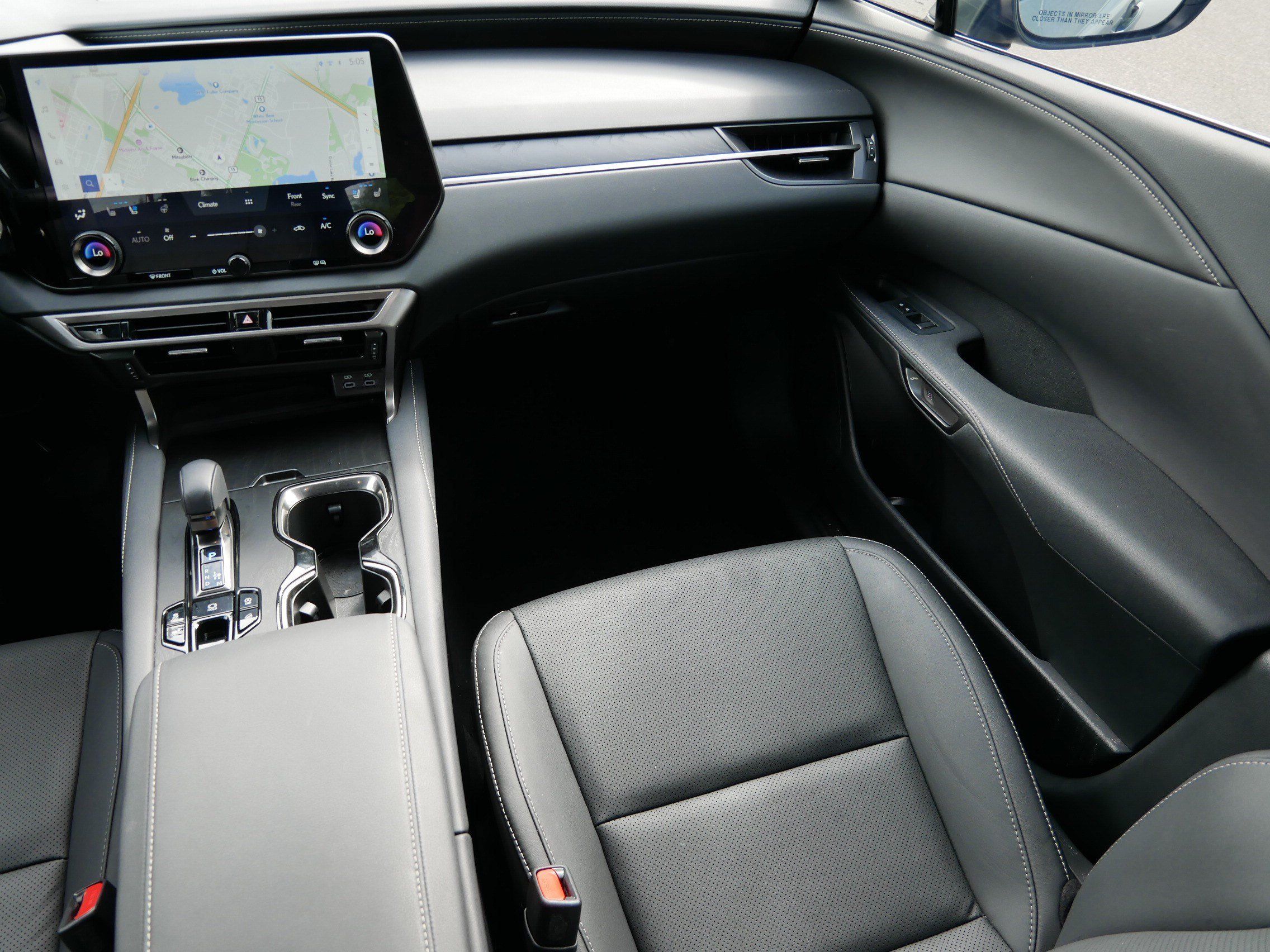 Used 2025 Lexus RX 350 Premium w/ Convenience Package AWD/4WD image 11