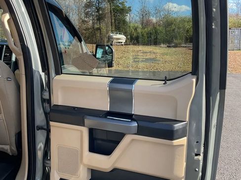 Used 2019 Ford F150 XLT w/ Equipment Group 302A Luxury image 42