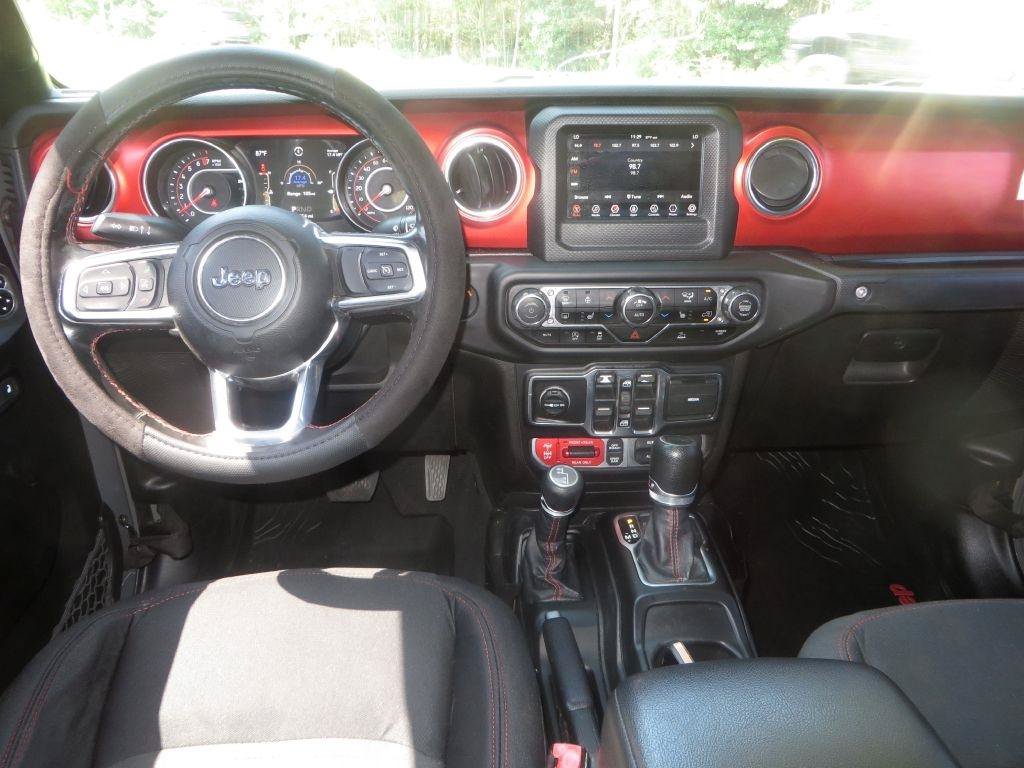 Used 2020 Jeep Gladiator Rubicon w/ Cold Weather Group AWD/4WD image 14