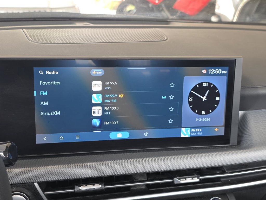 Used 2025 Hyundai Sonata SEL FWD image 12