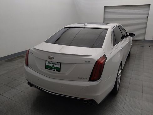 Used 2018 Cadillac CT6 3.6 AWD image 7