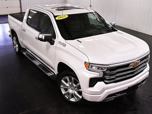 Used 2023 Chevrolet Silverado 1500 High Country w/ High Country Premium Package image 16