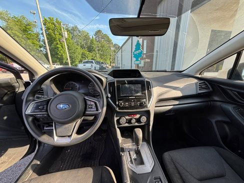 Used 2017 Subaru Impreza 2.0i Premium AWD/4WD image 13