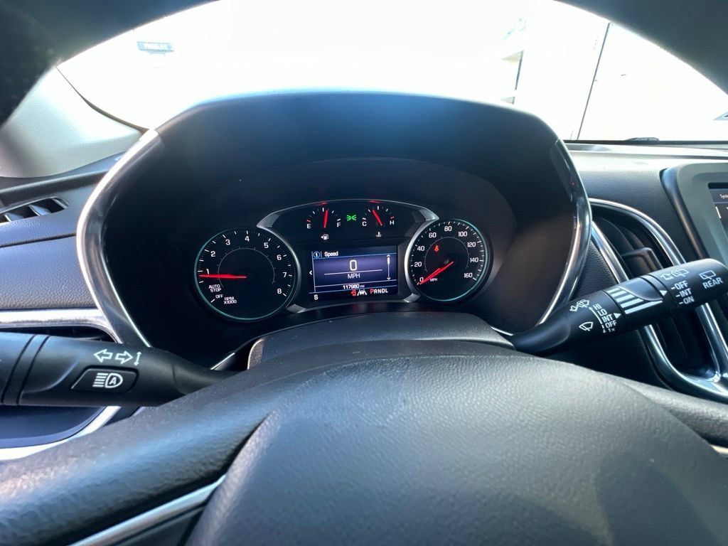 Used 2022 Chevrolet Equinox LT FWD image 24