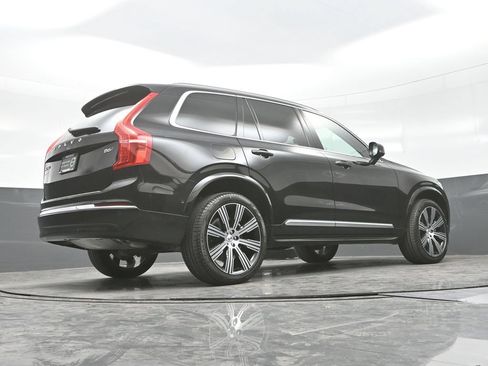 Used 2023 Volvo XC90 B6 Ultimate w/ Protection Package Premier AWD/4WD image 28