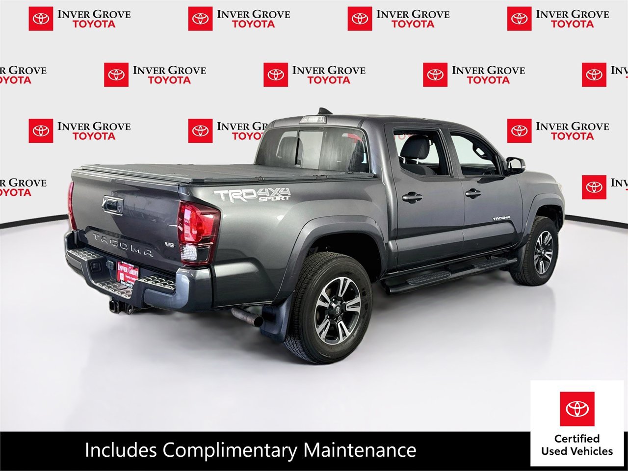 Certified 2019 Toyota Tacoma TRD Sport AWD/4WD image 5