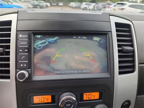 Used 2021 Nissan Frontier SV image 24