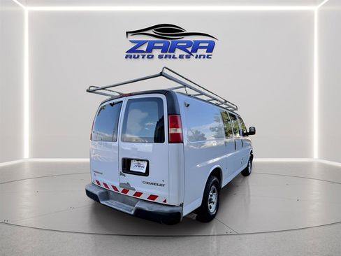 Used 2005 Chevrolet Express 1500 image 6