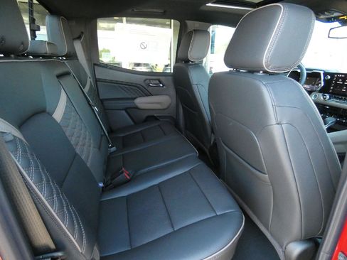 New 2026 GMC Canyon Denali AWD/4WD image 17