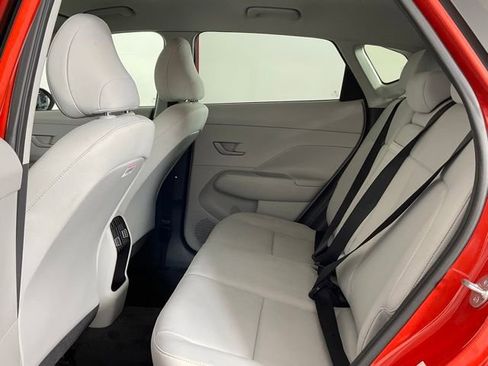 Used 2025 Hyundai Kona SEL image 15