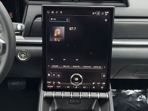 New 2026 GMC Terrain Elevation w/ Elevation Premium Package FWD image 27