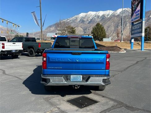 Used 2022 Chevrolet Silverado 1500 LT w/ Safety Package image 8