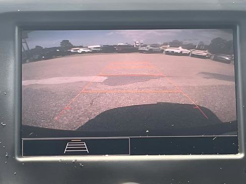 Used 2022 Chevrolet Equinox LT FWD image 27