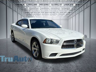 Used 2014 Dodge Charger SE w/ Sport Appearance Group