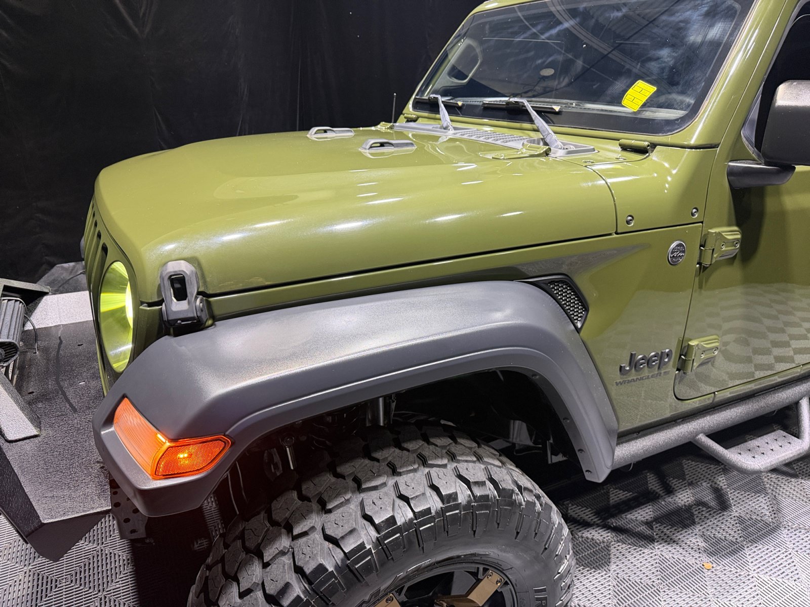 Used 2023 Jeep Wrangler Unlimited Sport AWD/4WD image 10