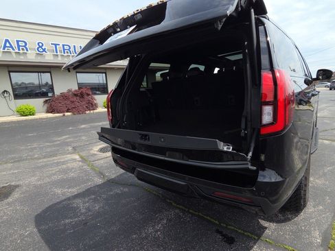 Used 2025 Ford Expedition Tremor AWD/4WD image 17