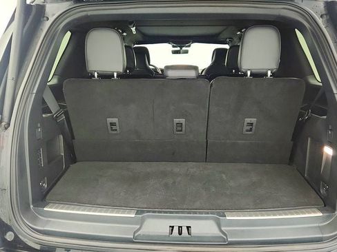 Used 2023 Lincoln Navigator Reserve image 23