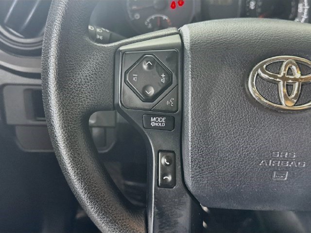 Used 2017 Toyota Tacoma SR RWD image 13