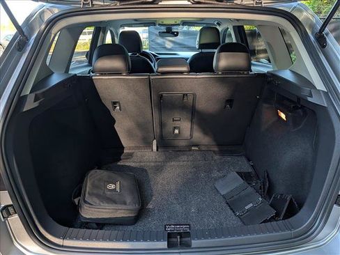 Certified 2023 Volkswagen Taos SE w/ Panoramic Sunroof Package FWD image 19