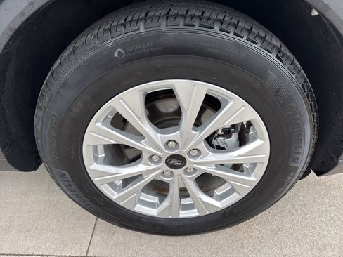 Certified 2023 Ford Escape Active w/ Cold Weather Package image 19