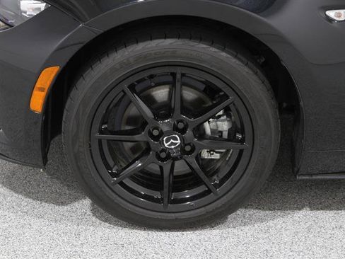 Certified 2021 MAZDA MX-5 Miata Sport image 5