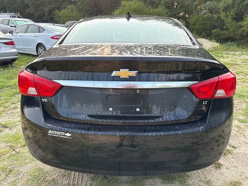 Used 2018 Chevrolet Impala LT w/ LT Leather Package FWD image 12