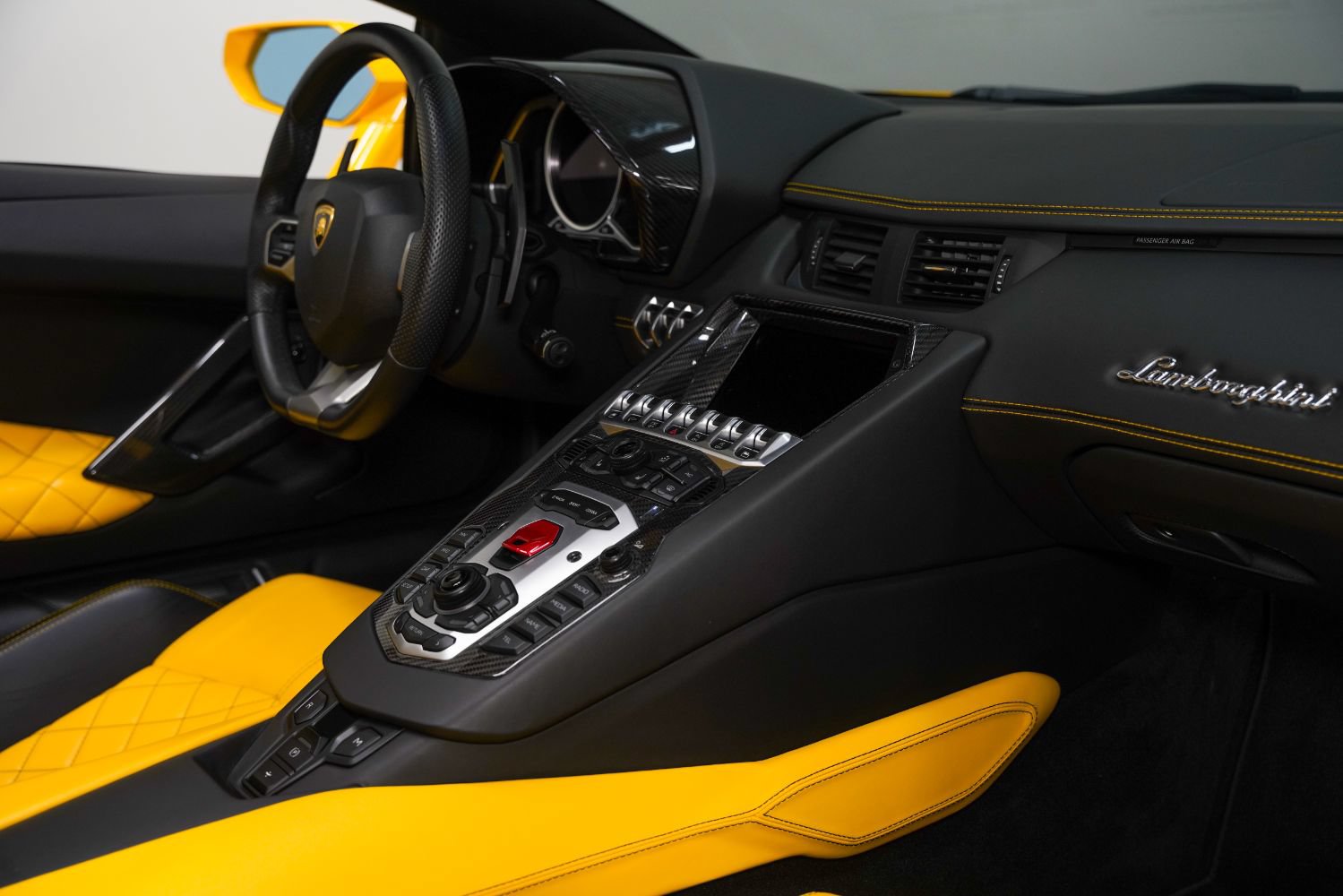 Used 2015 Lamborghini Aventador LP 700-4 AWD/4WD image 35