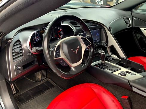 Used 2018 Chevrolet Corvette Stingray Coupe w/ Carbon Flash Badge Package image 15