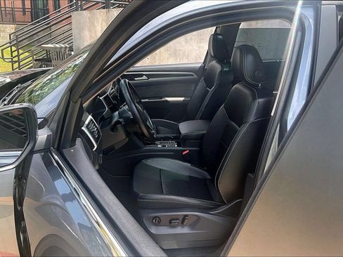 Used 2022 Volkswagen Atlas SE w/ Panoramic Sunroof Package FWD image 33