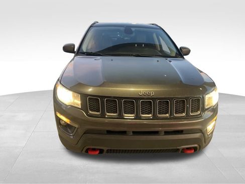 Used 2019 Jeep Compass Trailhawk w/ Cold Weather Group image 3