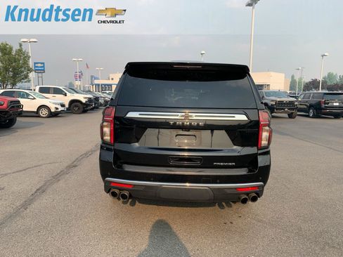 Used 2021 Chevrolet Tahoe Premier w/ Premium Package AWD/4WD image 6