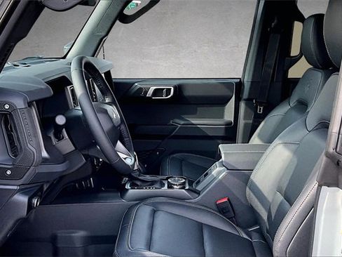 New 2026 Ford Bronco Big Bend w/ Black Diamond Package image 8