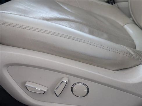 Used 2019 Lincoln Nautilus Reserve image 4