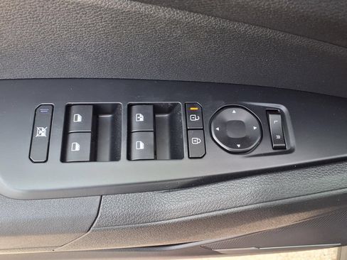 New 2026 Kia Sportage LX FWD image 10